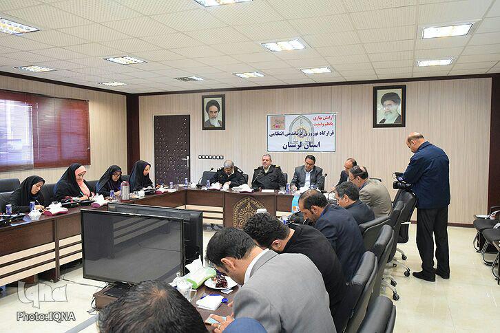 گزارش تصویری نشست خبری فرمانده انتظامی لرستان با اصحاب رسانه