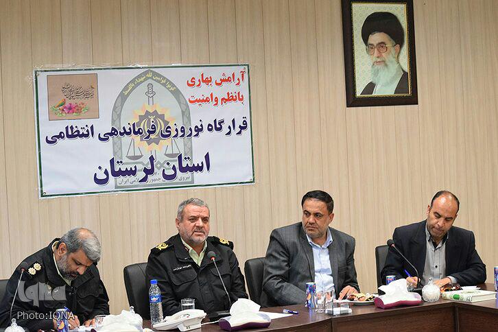 گزارش تصویری نشست خبری فرمانده انتظامی لرستان با اصحاب رسانه