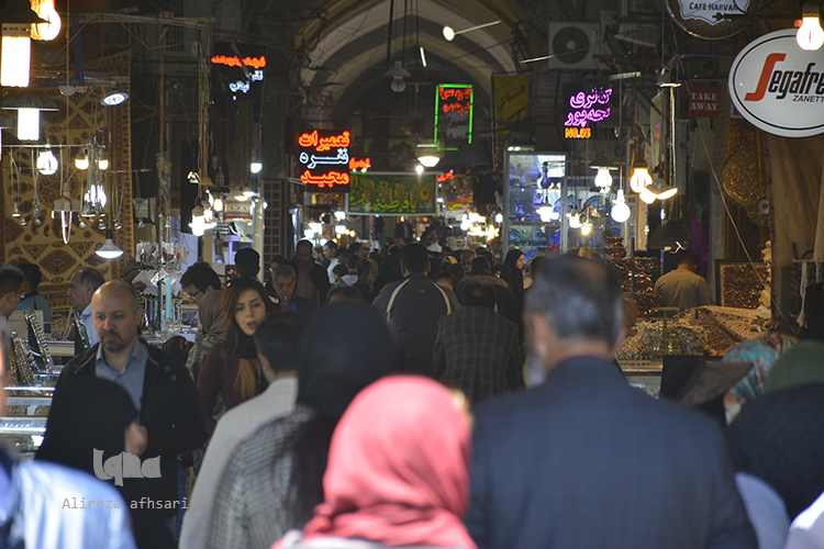 بازار شب عیددر اصفهان