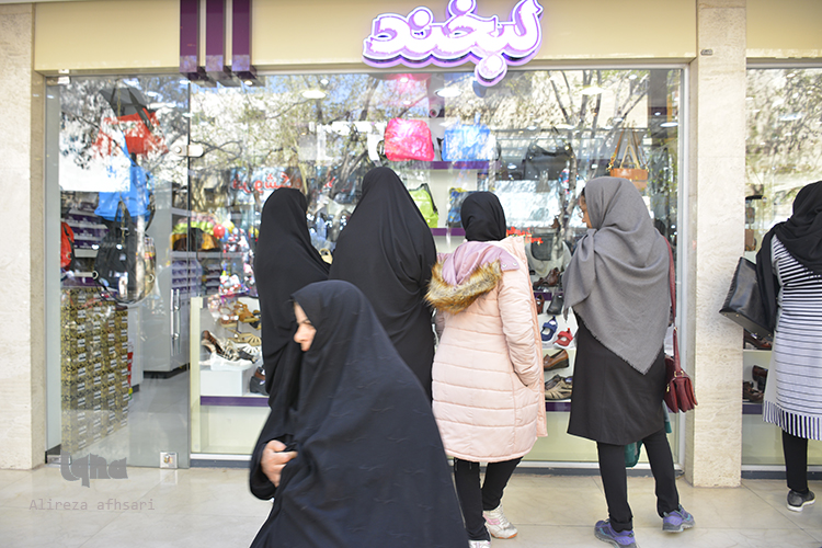بازار شب عیددر اصفهان