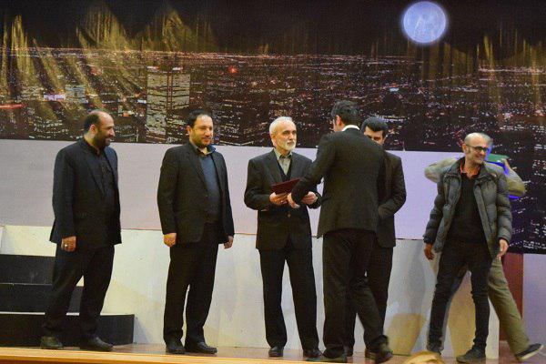 تجلیل از بازیگران و عوامل نمایش&laquo;باران مایه هایی از جنس من&raquo; در جویبار + عکس