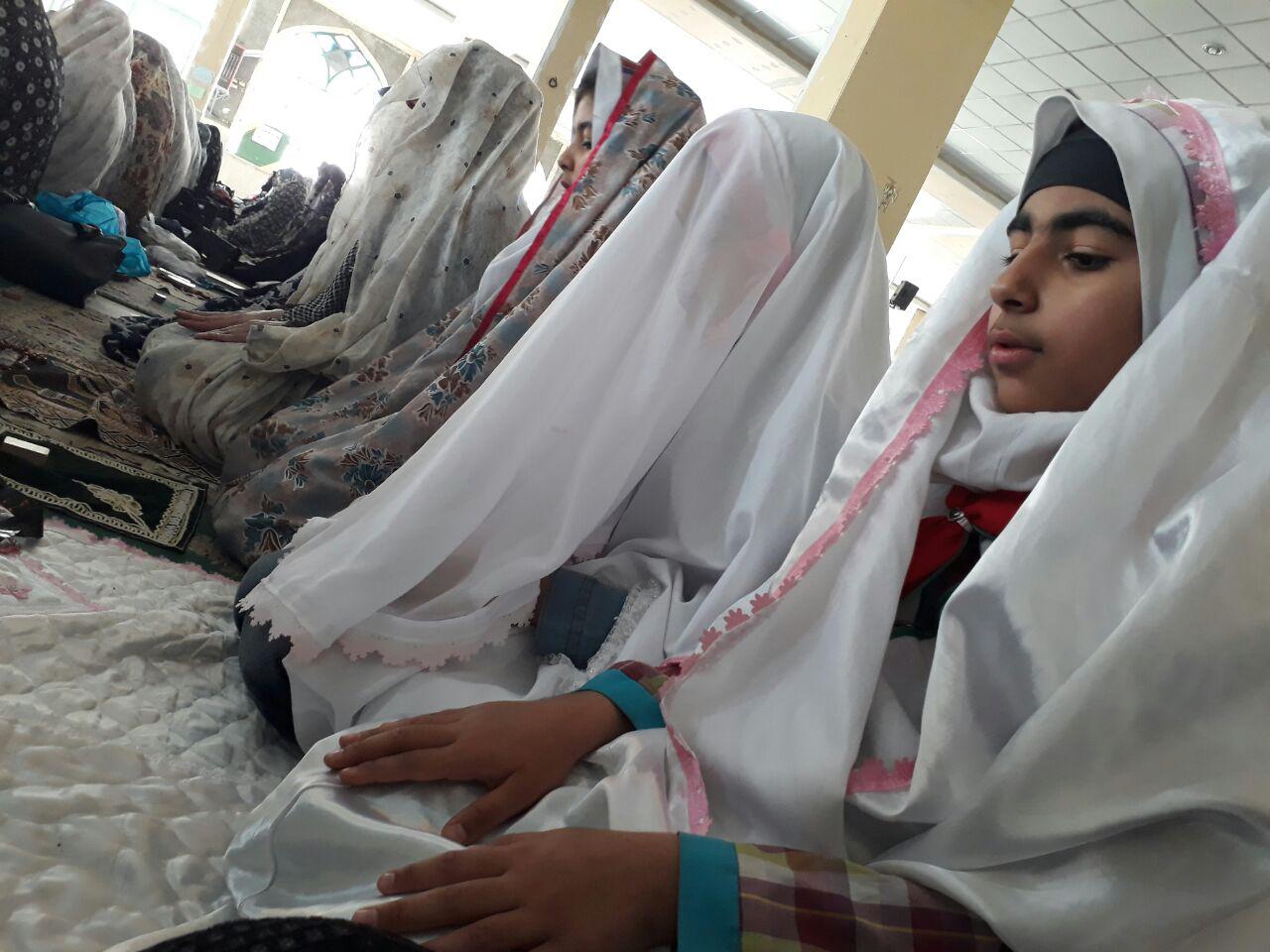 گزارش تصویری حضور مدارس خرمآباد در نماز جمعه گزارش تصویری حضور مدارس خرمآباد در نماز جمعه