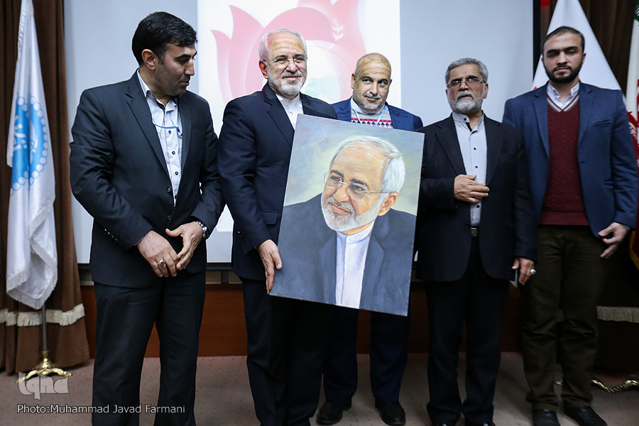 فناوری&zwnj;های نوین؛ ابزار مناسبی برای ترویج فرهنگ ایثار/ &laquo;ایها&zwnj;الناس&raquo; عبارتی که 80 مرتبه در قرآن آمده است