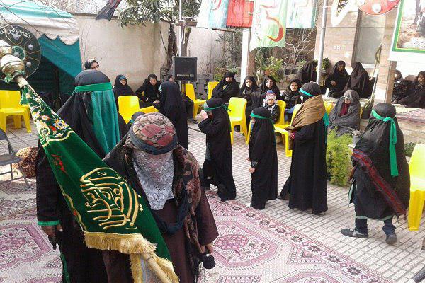 مجلس شبیه خوانی&laquo;حضرت زینب(س)&raquo; و &laquo;حضرت علی اکبر(ع)&raquo; +تصویر