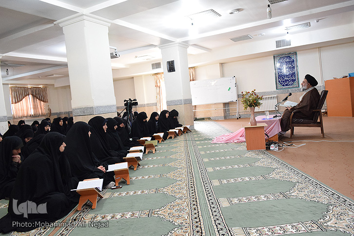 مدرسه علمیه معصومیه(س) خرم&zwnj;آباد میزبان تفسیر آیت&zwnj;الله میرعمادی
