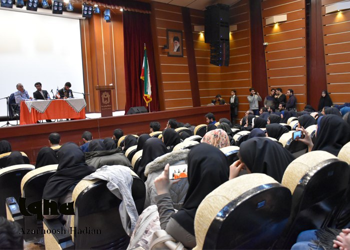 برگزاری مناظره «چی دادیم چی گرفتیم» در دانشگاه بوعلی سینا برگزاری مناظره «چی دادیم چی گرفتیم» در دانشگاه بوعلی سینا