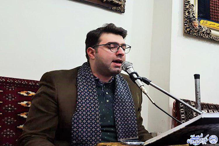 حضور دانشجویان در منزل شهید منا/ &laquo;افتخار می&zwnj;کنیم مانند شما شیعه علی ابن ابیطالب(ع) هستیم&raquo;