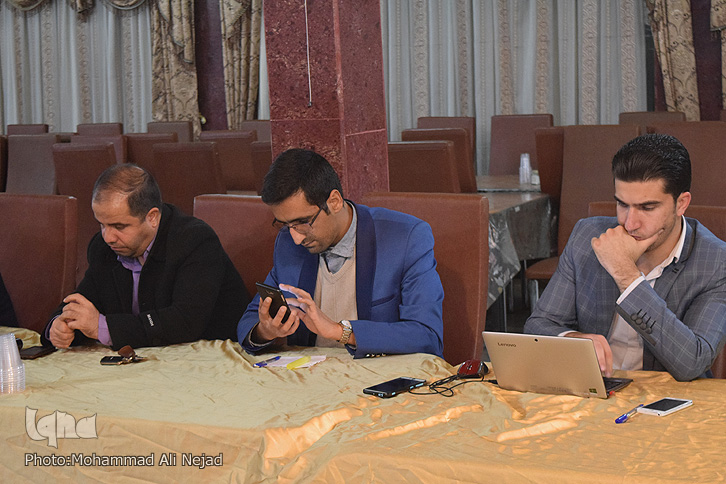 نشست خبری