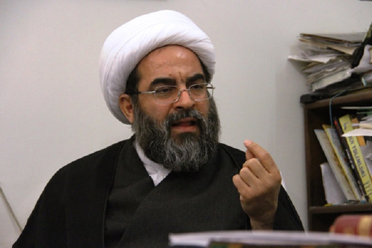 مرکز فقهی ائمه اطهار(ع) تحول آفرین بود