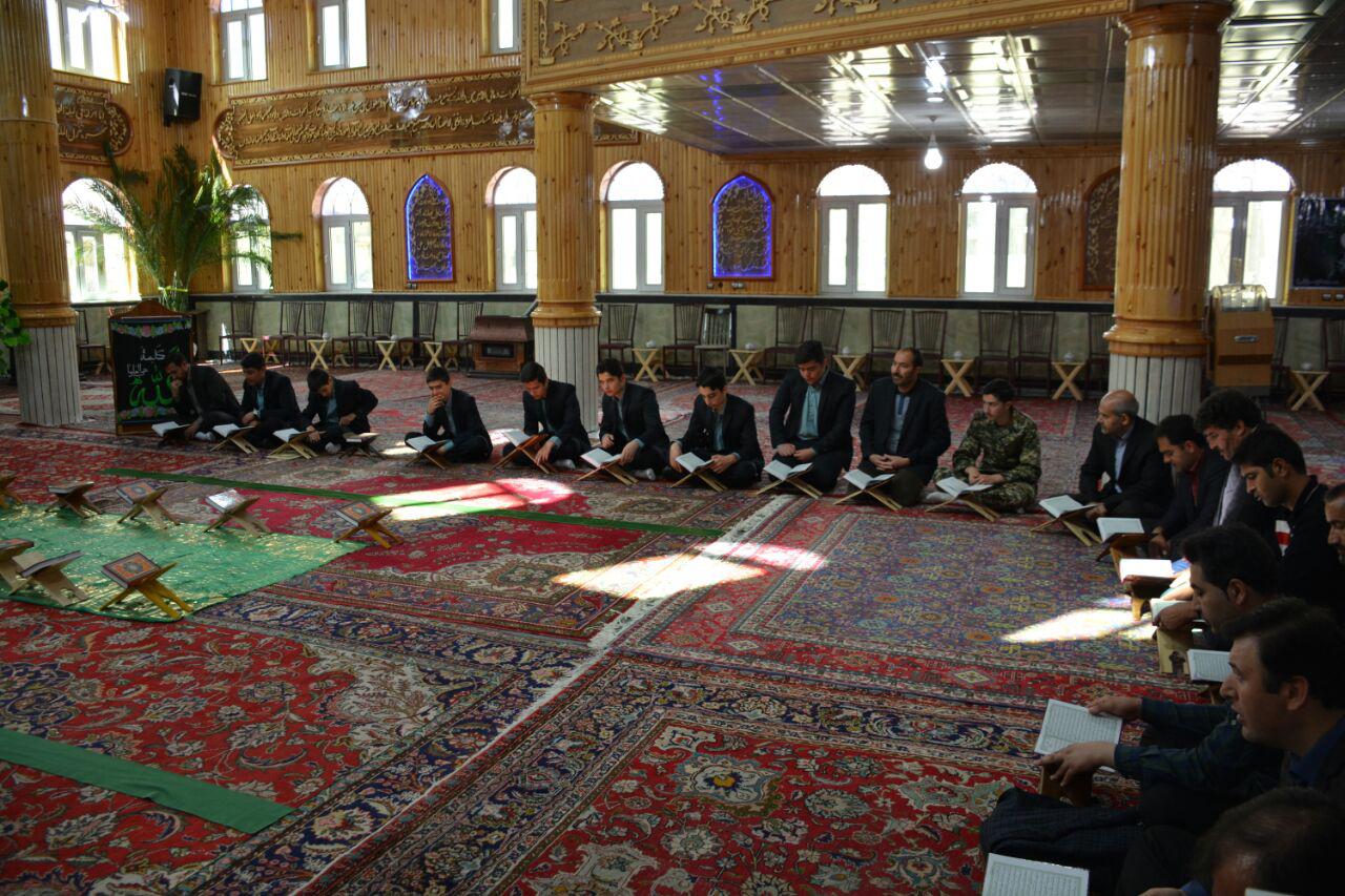 همایش تجلیل و تکریم از قاریان و فعالان قرآن کریم شهرستان ماکو برگزار شد + عکس