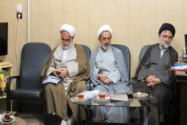 اولین نشست بنیاد بینالمللی غدیر مازندران در ساری برگزار شد اولین نشست بنیاد بینالمللی غدیر مازندران در ساری برگزار شد
