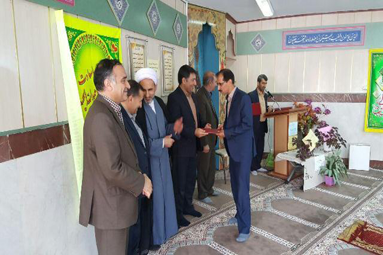 تجلیل از جانبازان فرهنگی آموزش و پرورش لرستان