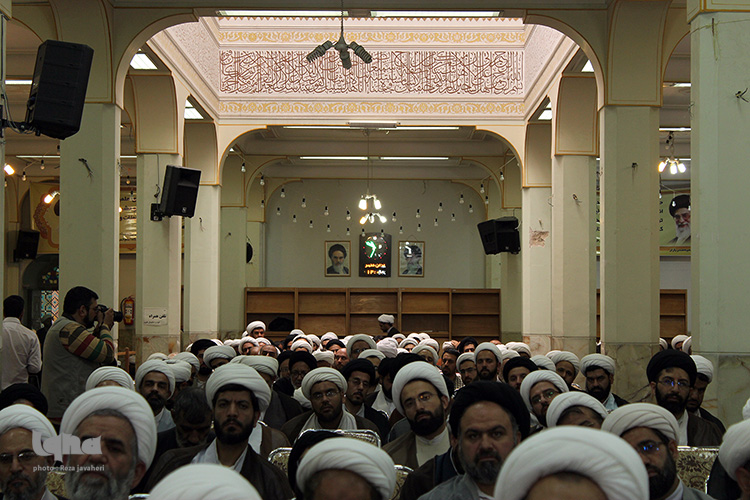 مراسم تجلیل از اساتید حوزه علمیه استان اصفهان