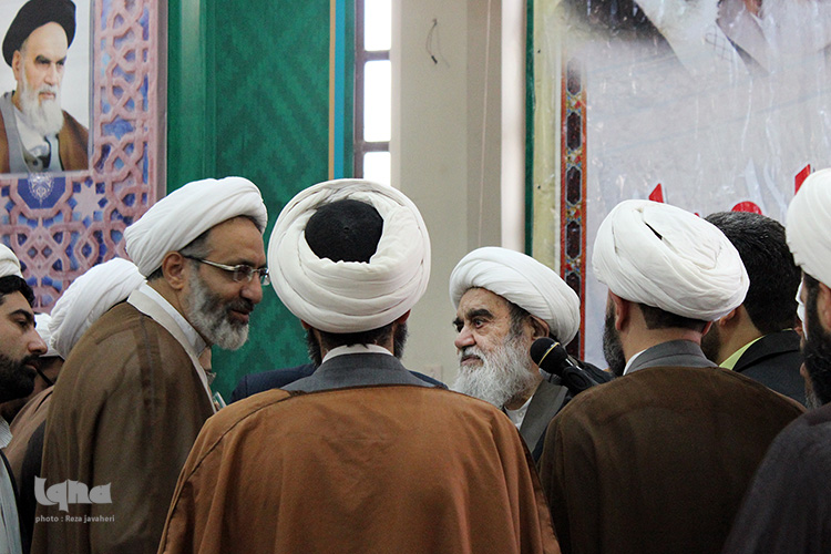 مراسم تجلیل از اساتید حوزه علمیه استان اصفهان