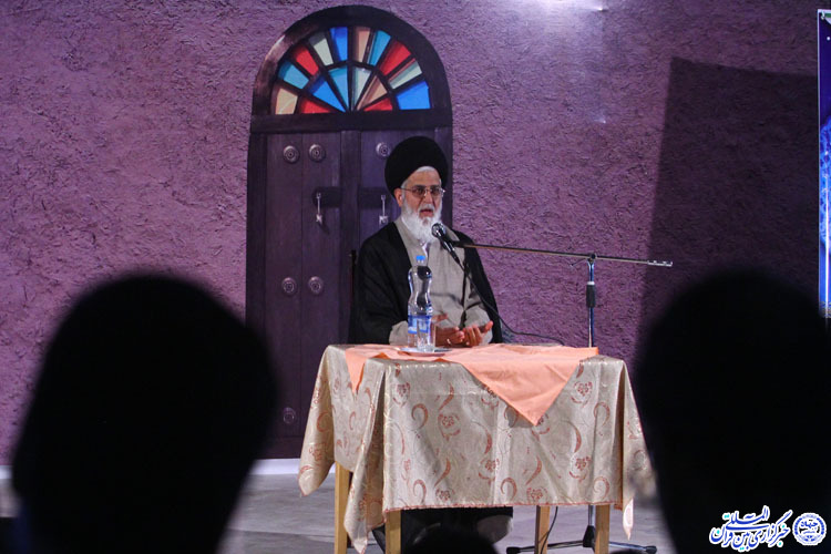 گزارش تصویری/نشست هیات امنای امامزادگان و بقاع‌متبرکه استان یزد