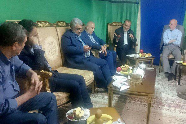 لوح تقدیر مرتل برتر/ قاری ممتاز کشور در سوریه لوح تقدیر مرتل برتر/ قاری ممتاز کشور در سوریه