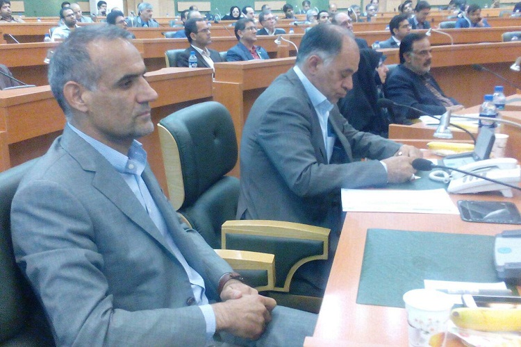 گزارش تصویری از نشست استاندار س و ب با اعضای هیئت علمی دانشگاه‌ها
