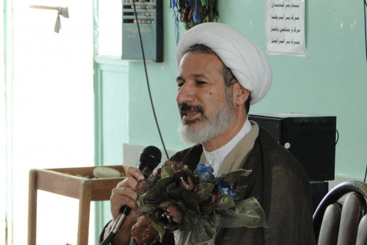 بازدید مدیرکل تبلیغات اسلامی لرستان از خانههای عالم شولآباد بازدید مدیرکل تبلیغات اسلامی لرستان از خانههای عالم شولآباد