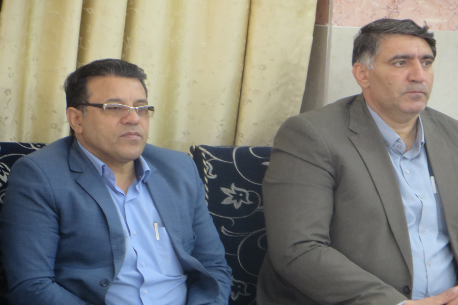 دیدار معلمان برگزیده و فرهنگیان لرستان با آیت‌الله میرعمادی