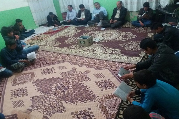 جلسه قرائت قرآن در دارالقرآن ولیعصر(عج) دستنا برگزار شد جلسه قرائت قرآن در دارالقرآن ولیعصر(عج) دستنا برگزار شد