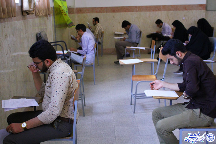 گزارش تصویری/آزمون طرح «اعطای مدرک تخصصی به حفاظ قرآن» در یزد