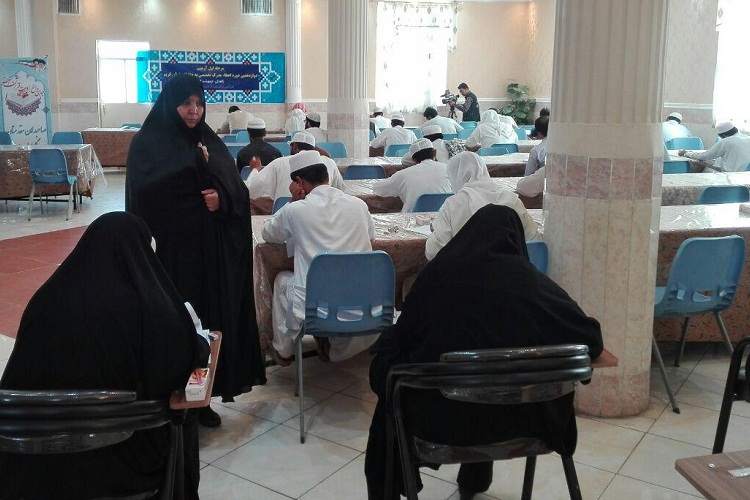 تصاویری از آزمون تخصصی حفظ قرآن در زاهدان