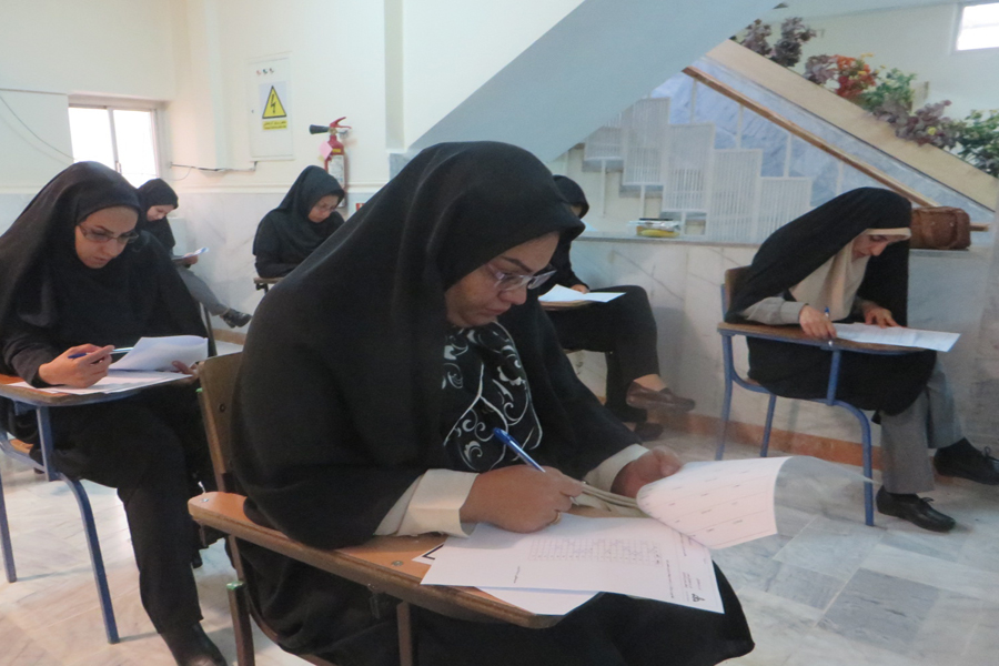 مرحله استانی مسابقات قرآن شرکت گاز لرستان