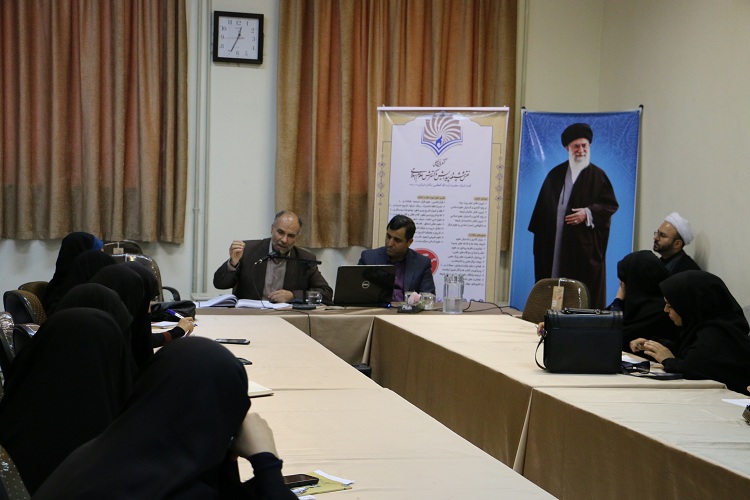 برگزاری پیش نشست علمی کنگره بین‌المللی شیعه در پیدایش و گسترش علوم اسلامی