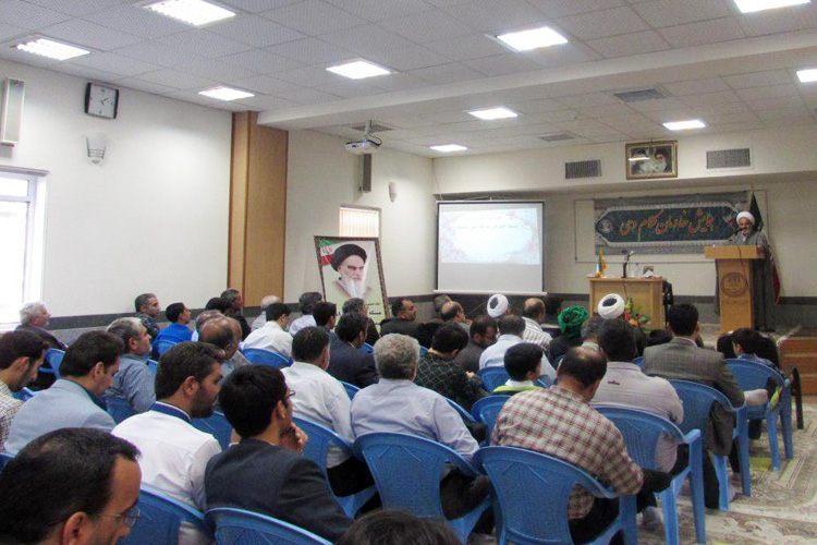 برگزاری همایش «خادمان کلام وحی» در تفت+عکس