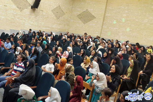 برگزاری مراسم جشن اختتامیه خردسالان موسسه نورالسما یزد