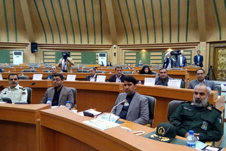 تصاویری از همایش ملی ترویج فرهنگ ایثار و شهادت در زاهدان