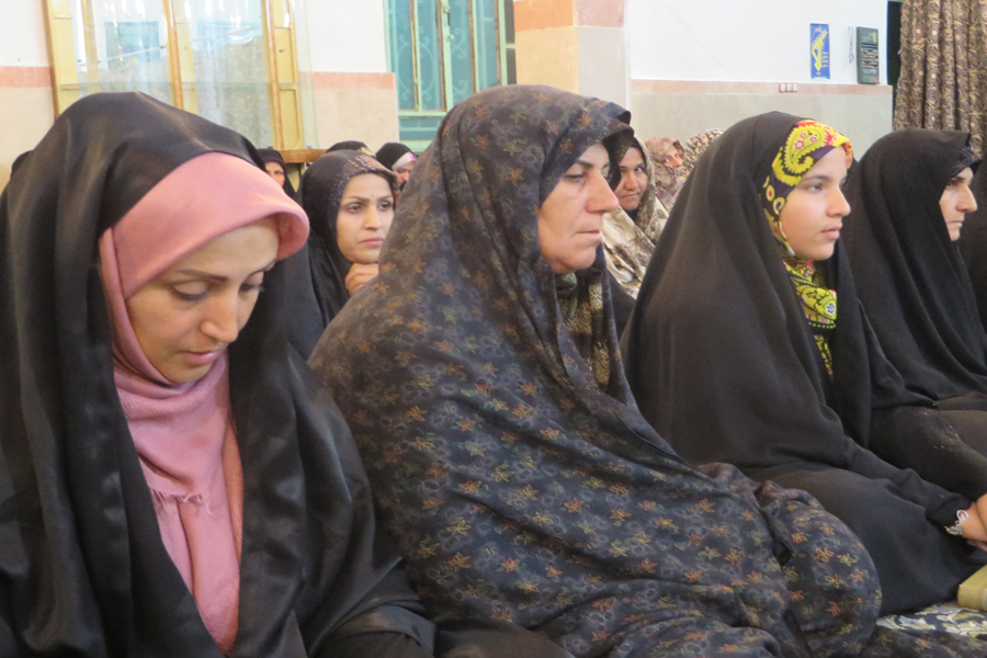 برگزاری برنامه تفسیر قران در مسجد امام رضا(ع) روستای کهریز خرم‌آباد