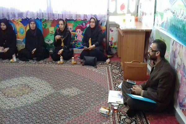 تشکیل نخستین جلسه مدیران و مربیان مؤسسه قرآنی «معجزه جاوید»