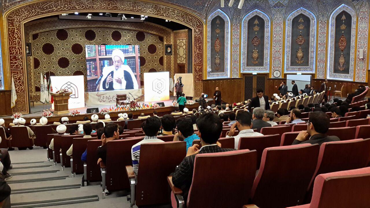 اصول انقلابی ماندن را باید در قرآن جستجو کرد