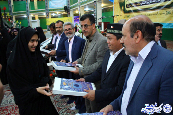 گزارش تصویری/جشنواره تجلیل از دانش‌آموزان برتر قرآنی در یزد