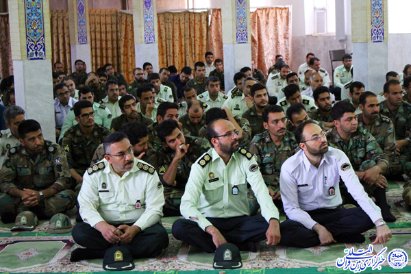گزارش تصویری/محفل «انس با قرآن» در نیروی انتظامی یزد