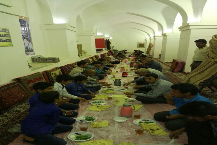 سنت حسنه افطاری در مسجد جامع فردوس