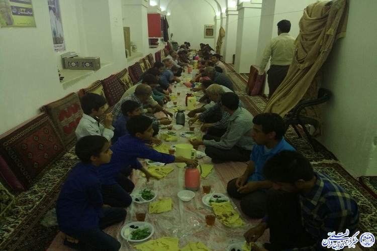 سنت حسنه افطاری در مسجد جامع فردوس