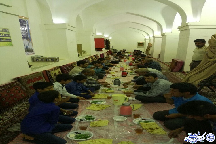 سنت حسنه افطاری در مسجد جامع فردوس