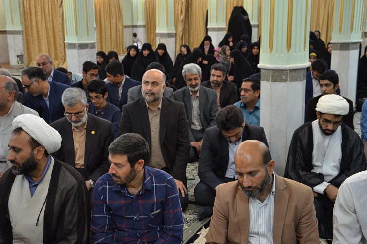 فعالان قرآنی زاهدان با نماینده ولی فقیه دیدار کردند + عکس