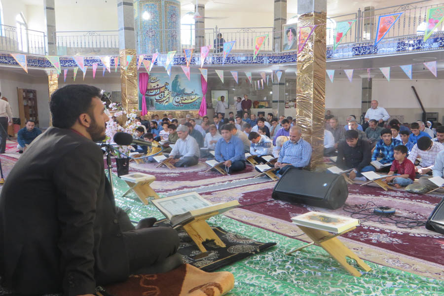 گزارش تصویری محفل انس با قرآن در خرم‌آباد