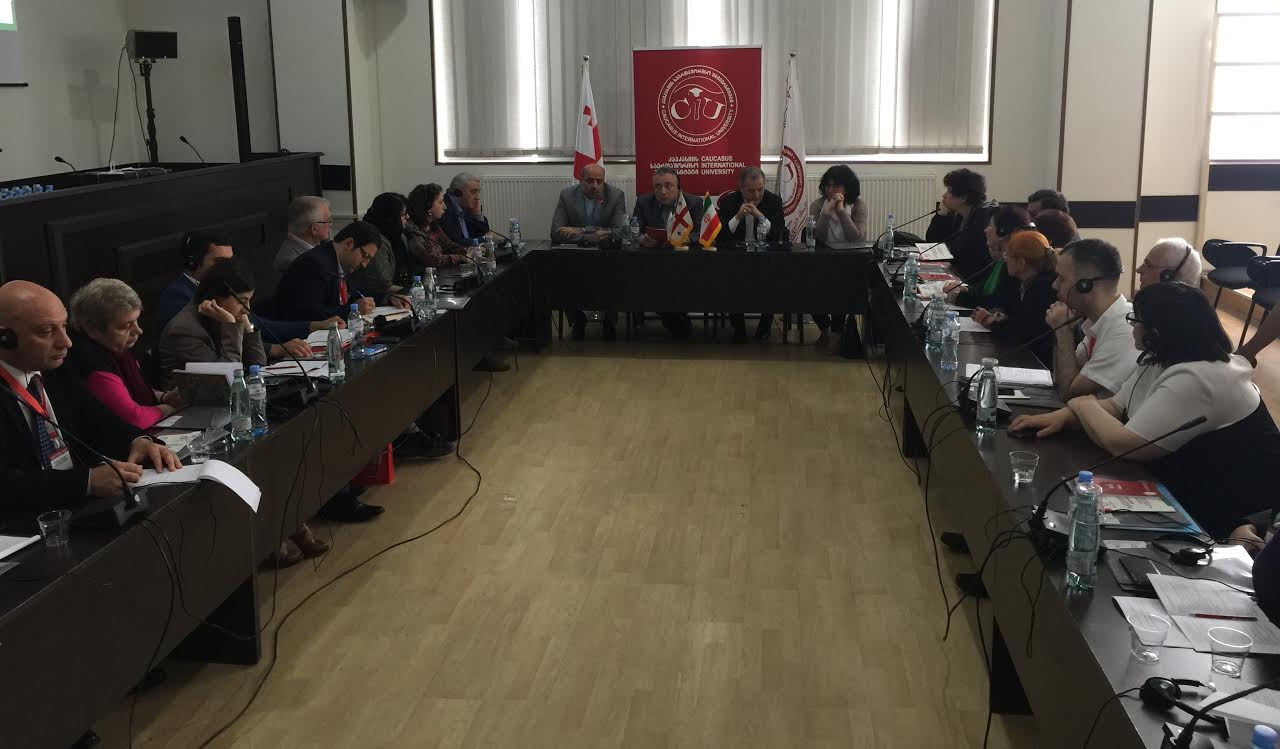 همایش اساتید ایران، ارمنستان و گرجستان در دانشگاه قفقاز + عکس