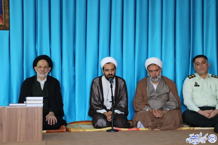 دیدار مسئولان خوسف با نماینده ولی‌فقیه در خراسان‌جنوبی