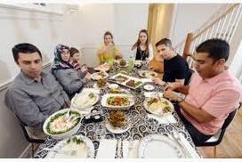 تجربیات غیرمسلمانان از روزه‌داری در ماه رمضان و تجربه آرامش