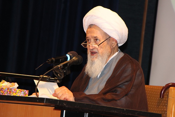 گزارش تصویری از تجلیل چهره‌های قرآنی مازندران