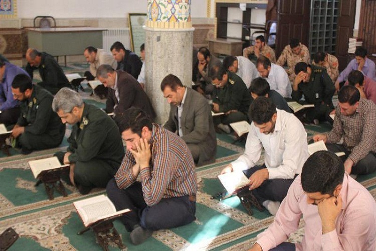 برگزاری محفل انس با قرآن در مراغه