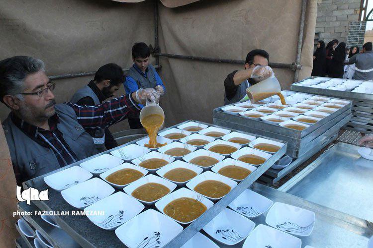 ضیافت افطاری در بقعه متبرکه امامزادگان باقریه بیرجند