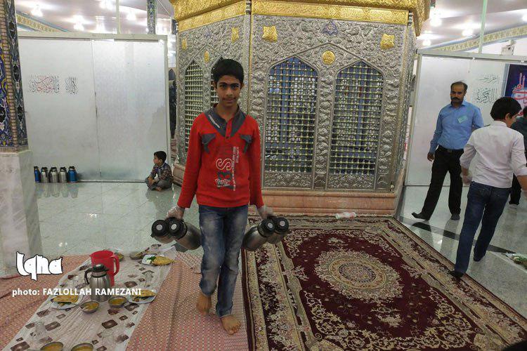 ضیافت افطاری در بقعه متبرکه امامزادگان باقریه بیرجند