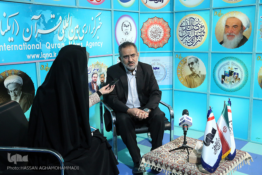 بسترسازی تحقق آموزههای قرآنی با عبور از کلیات و توجه به مصادیق بسترسازی تحقق آموزههای قرآنی با عبور از کلیات و توجه به مصادیق