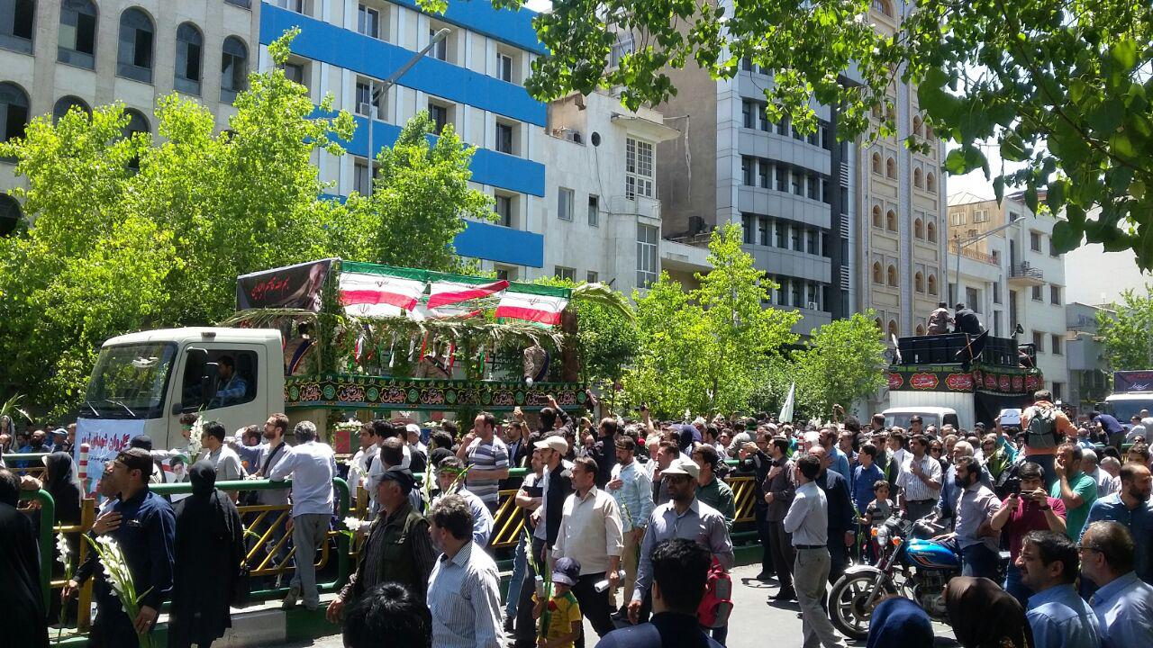 در حال تکمیل// وداع باشکوه با شهدای مظلوم/ مردم به خشونت «نه» گفتند